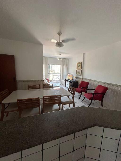 Apartamento De 3 Quartos Na Praia Da Fonte Гуарапари Екстериор снимка