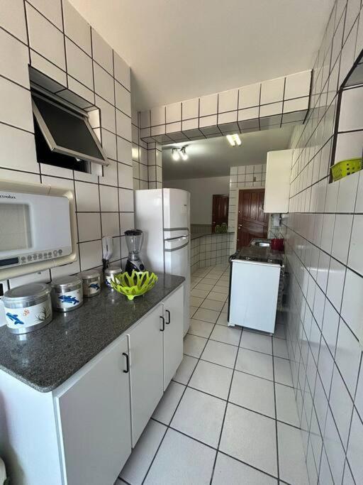 Apartamento De 3 Quartos Na Praia Da Fonte Гуарапари Екстериор снимка