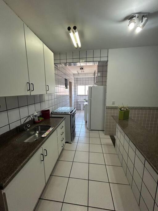 Apartamento De 3 Quartos Na Praia Da Fonte Гуарапари Екстериор снимка